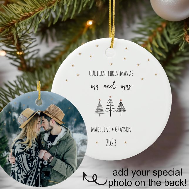 Ornamento De Cerâmica Nosso Primeiro Natal, Sr. e Sra. Simple Trees (Criador carregado)