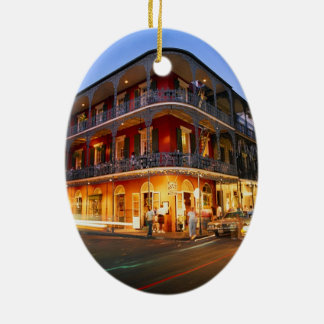 ORNAMENTO DE CERÂMICA NOVA ORLEÃES