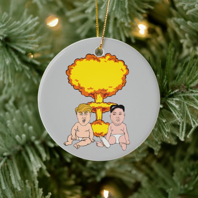 Ornamento De Cerâmica Nuke Babies Anti Trump (Árvore)