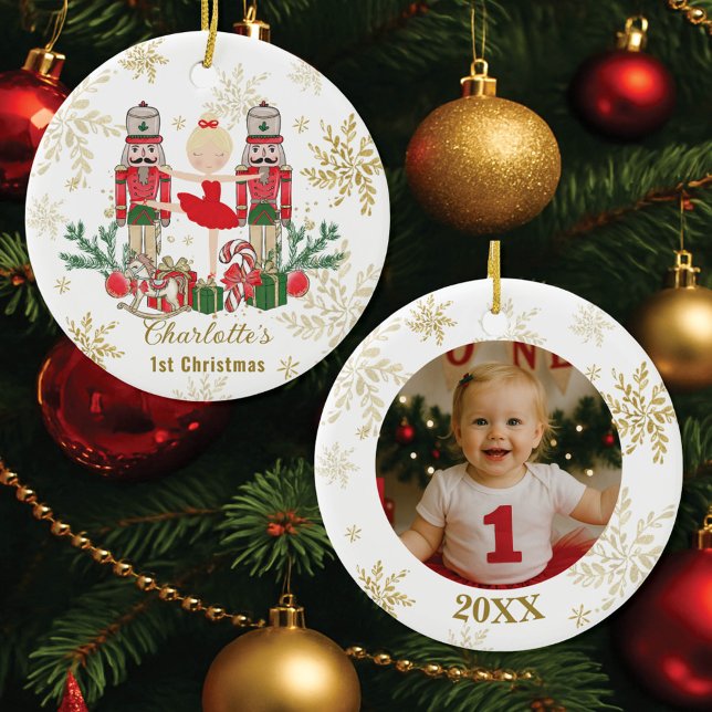 Ornamento De Cerâmica Nutcracker Ballet Red 1st Christmas Baby Photo (Criador carregado)