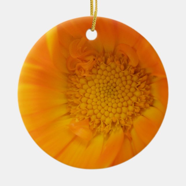Ornamento De Cerâmica Orange Marigold Macro Custom Birthday (Frente)