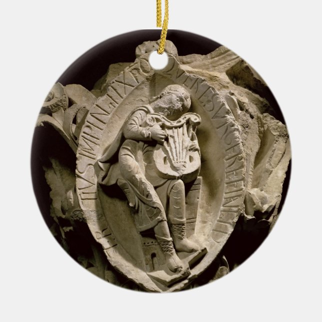 Ornamento De Cerâmica "Os sons da música", capital de coluna do amb (Frente)