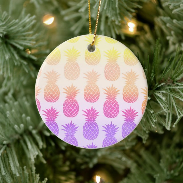 Ornamento De Cerâmica Padrão Girly Topical Rainbow Summer Pineapple (Árvore)