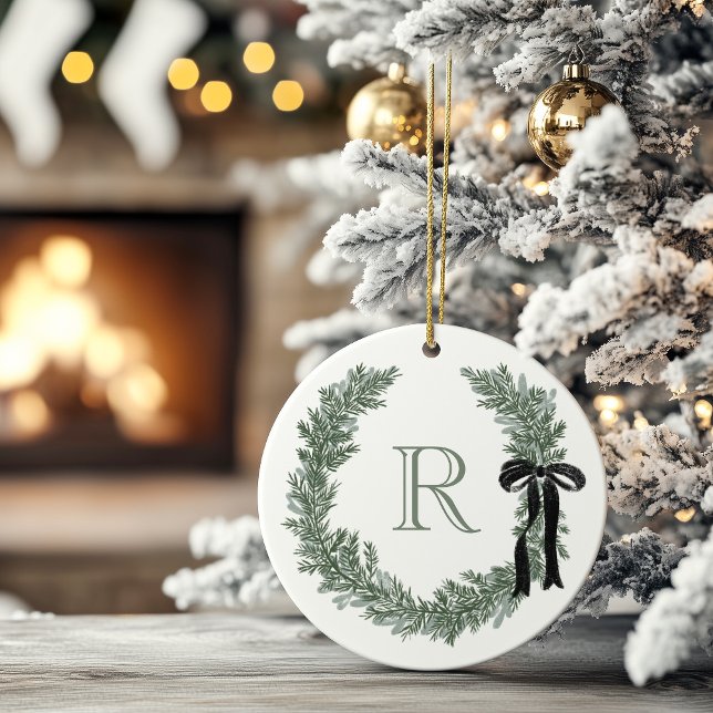 Ornamento De Cerâmica Papel de repouso monograma clássico em branco Nápo (Criador carregado)