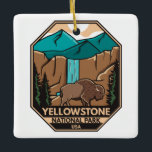 Ornamento De Cerâmica Parque Nacional de Yellowstone, Retro de Bison Mín<br><div class="desc">Trabalho de arte de vetor Yellowstone. O parque tem canyons dramáticos,  rios alpinos,  florestas exuberantes,  primaveras quentes e geysers,  incluindo a mais famosa,  a Velha Fiel.</div>