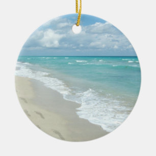 Ornamento De Cerâmica Pegadas em White Sandy Beach, Scenic Aqua Blue