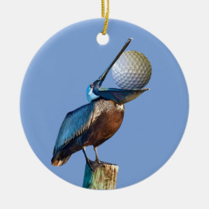 Ornamento De Cerâmica Pelicano de Brown com bola de golfe
