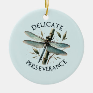 Ornamento De Cerâmica Perseverança Delicada - Dragonfly Artística