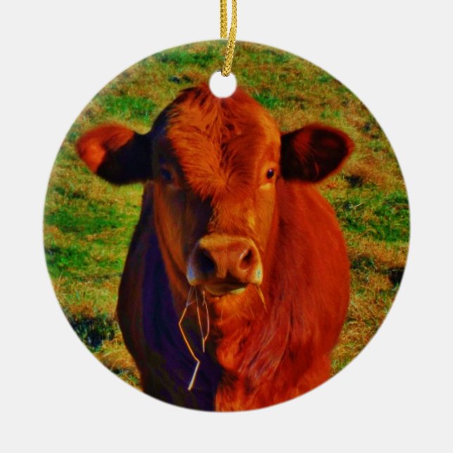 Ornamento De Cerâmica Personalizado com o nome BABY BROWN COW EATING (Frente)