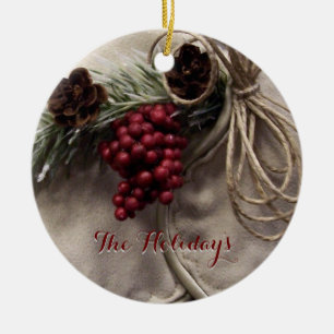 Ornamento De Cerâmica Personalize seus Berries e Pinecones