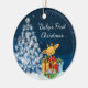 Ornamento De Cerâmica Personalized Cute Reindeer Baby's First Christmas (Lateral)