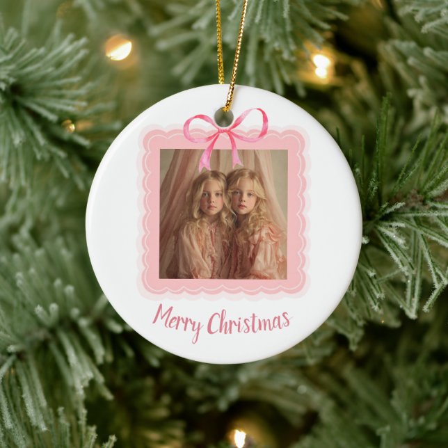 Ornamento De Cerâmica Personalized Family Photo Merry Christmas Ornament (Árvore)