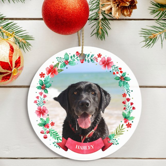 Ornamento De Cerâmica Pet Dog 2 Photo Christmas Wreath (Pet Dog Two Photo Christmas Wreath Ceramic Ornament)