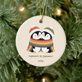 Ornamento De Cerâmica Pinguins do Orgulho Natalino Personalizados
