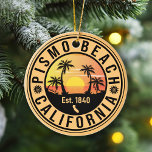 Ornamento De Cerâmica Pismo Beach California Sunset Vacset Souvenir<br><div class="desc">Pismo Beach California Sunset Vacation Souvenir. Pismo Beach California. Este design de retrô faz um Natal excelente ou presente de aniversário para fãs de Pismo Beach. O retroverão vibes design é um presente perfeito para amantes de viagem e fãs de destinos tropicais.</div>