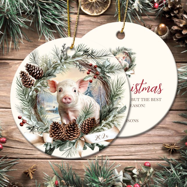 Ornamento De Cerâmica Porquinhos cúbicos animais de criação de pinecone  (Cute piglet farm animals Christmas pinecone wreath Ceramic Ornament)