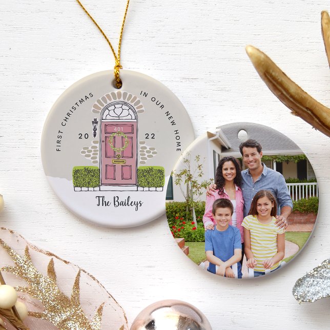Ornamento De Cerâmica Porta Rosa Primeiro Natal em Nossa Nova Casa (Criador carregado)