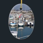 Ornamento De Cerâmica Porto de Santo-Vaast-la-Hougue, França<br><div class="desc">Porto na maré baixa do Santo-Vastão-la-Hougue,  comuna na península de Cotentin,  no departamento de Manche,  na Baixa Normandia,  no noroeste de França</div>