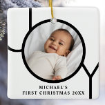 Ornamento De Cerâmica Primeira Foto de Natal do Baby Boy Personalizado<br><div class="desc">O Primeiro Ornamento Fotográfico de Natal deste na moda Baby Boy é decorado com a palavra JOY em preto sobre fundo branco. Facilmente personalizável com sua foto,  nome e ano.</div>