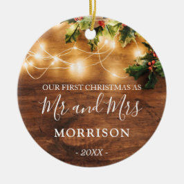 Ornamento De Cerâmica Primeiro Natal casado com madeira rústica e luzes