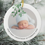 Ornamento De Cerâmica Primeiro Natal Como Pais Fotografia Watercolor<br><div class="desc">O Primeiro Ornamento de Natal deste Pai é decorado com loteria de aquarela. Facilmente personalizável com a foto, o nome e o ano do seu bebê. Use a Ferramenta Design para alterar o tamanho, o estilo ou a cor do texto. Porque nós criamos a nossa trabalho de arte, você não...</div>
