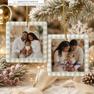 Ornamento De Cerâmica Primeiro Natal como Pais Fotos Sage Gingham