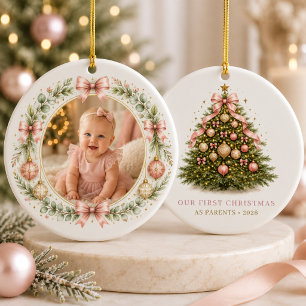 Ornamento De Cerâmica Primeiro Natal como Pais Menina Arco Foto