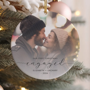 Ornamento De Cerâmica Primeiro Natal de Noivado Foto Personalizada Cinza