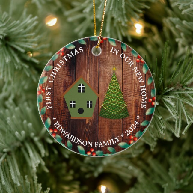 Ornamento De Cerâmica Primeiro Natal em nossa nova foto de casa de passa (Árvore)