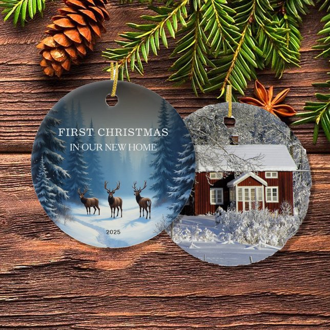 Ornamento De Cerâmica Primeiro Natal em nossa nova foto do Home (Create your own First Christmas in our new Home photo Ceramic Ornament.)