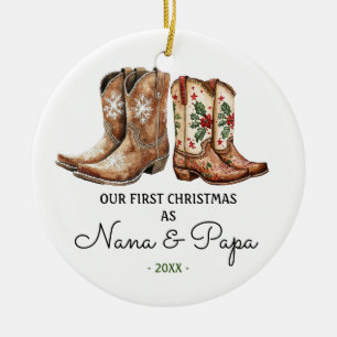 Ornamento De Cerâmica Primeiro Natal Nana e Papa Cowboy Boots