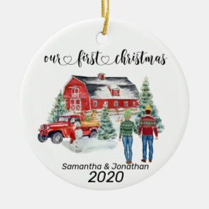 Ornamento De Cerâmica Primeiro Natal - Newlyweds Country Barn Winter
