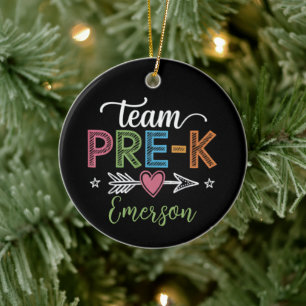 Ornamento De Cerâmica Professor de Pré-Escola Pré-K da Equipe com Nome P