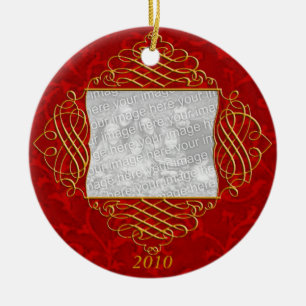 Ornamento De Cerâmica Red Filigree Family Photo Ornament