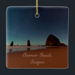 Ornamento De Cerâmica Rock Haystack do Oregon Beach<br><div class="desc">Cannon Beach Oregon Haystack Rock,  fotografia de praia linda com estrelas sobre o oceano.</div>