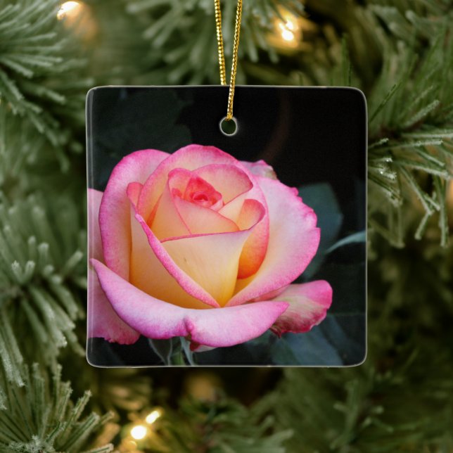 Ornamento De Cerâmica Rosa Rosa (Árvore)