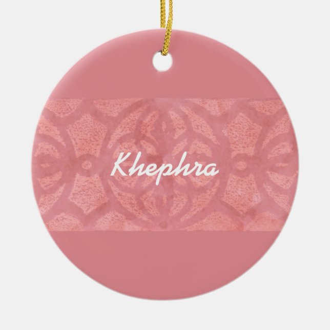 Ornamento De Cerâmica Ruddy Pink Batik Name Monogrammed (Frente)