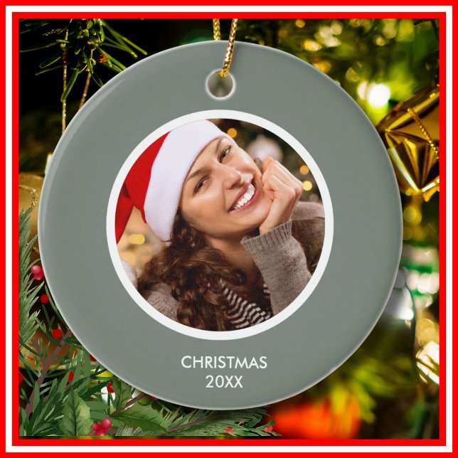 Ornamento De Cerâmica Sage Green & White Modern Initials Monograma FOTO (Criador carregado)