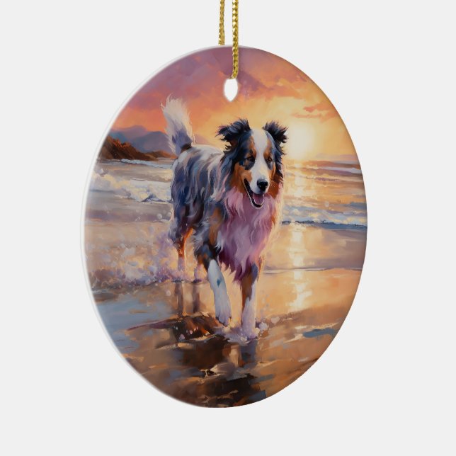 Ornamento De Cerâmica Sandy Australian Shepherd Dog on Beach Sunset (Direito )