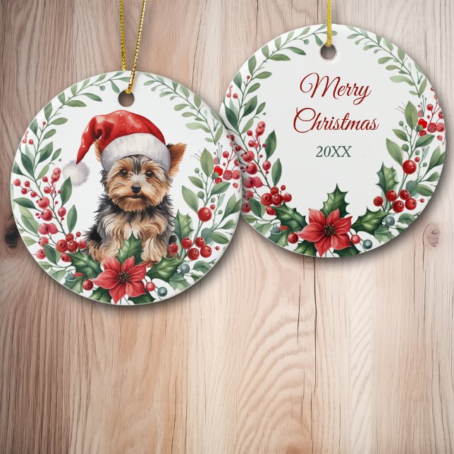 Ornamento De Cerâmica Santa Hat Yorkshire Terrier Poinsettia Wreath (Criador carregado)