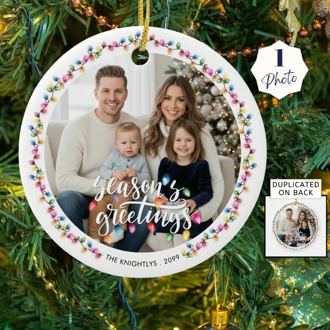 Ornamento De Cerâmica Seasons saúda uma foto de noite de Natal (Criador carregado)