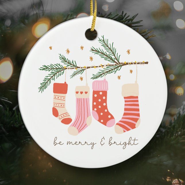 Ornamento De Cerâmica Seja Feliz e vermelho brilhante e feriado de Natal (Criador carregado)