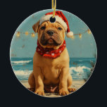 Ornamento De Cerâmica Shar Pei Dog Christmas Vintage Beach<br><div class="desc">Traga o calor dos feriados para a costa com esta charmosa design inspirada na vintagem, que apresenta um cão festivo sentado numa praia serena. Com um clássico toque de feriado de tons nostálgicos e vibrações costeiras, esta trabalho de arte captura a magia do Natal pelo mar. Perfeito para espalhar alegria...</div>