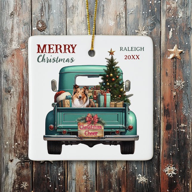 Ornamento De Cerâmica Shetland Sheepdog Retro Truck Christmas (Criador carregado)