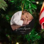 Ornamento De Cerâmica Simples Meu Primeiro Natal como uma Foto do Avô<br><div class="desc">Um design simples e moderno para este presente de ornamento fotográfico. Para personalizar com sua foto favorita de bebê. Você também pode mudar facilmente a cor da fonte para seu gosto. Perfeito para celebrar seu Primeiro Natal como vovô.</div>