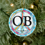 Ornamento De Cerâmica Sinal de Paz Personalizado OB Ocean Beach Californ<br><div class="desc">Este Ornament de Árvore de Natal de Natal OB Ocean Beach,  Califórnia,  apresenta um sinal de paz colorido com um fundo de água salgada. Ele pode ser personalizado com um nome,  ano ou qualquer texto que você queira adicionar. -</div>