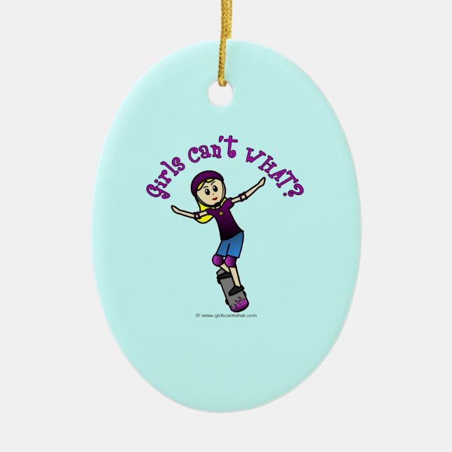 Ornamento De Cerâmica Skater leve com capacete (Frente)