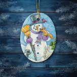 Ornamento De Cerâmica Snowman e Amigos Retro Natal<br><div class="desc">Este feliz boneco de neve tem vários amigos que vieram visitar,  incluindo um pássaro cardeal vermelho,  um esquilo,  coelho coelho e até um gambá! Um passarinho percorre a vassoura. Um bonito plano de fundo do céu girado completa a única imagem de feriado retrô neste Enfeites de natal. Bonita!</div>