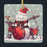 Ornamento De Cerâmica Snowman Tocando Tambores<br><div class="desc">Snowman Tocando Tambores</div>