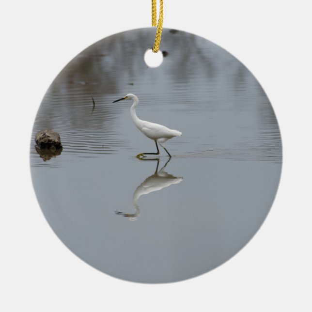 Ornamento De Cerâmica "Snowy Egret na Caça" (Frente)
